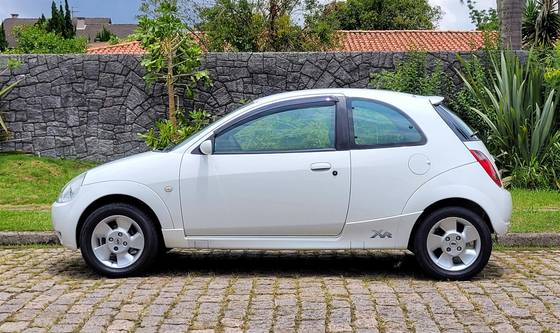 FORD KA 1.6 MPI XR 8V GASOLINA 2P MANUAL